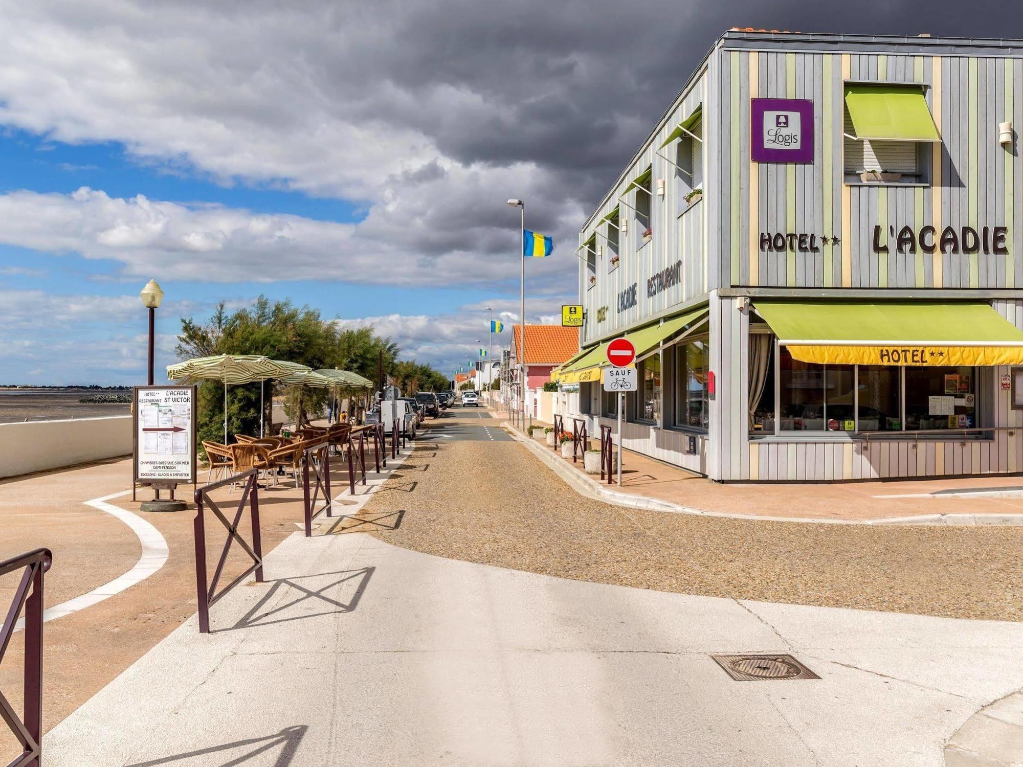 Acadie Saint Victor - Hotel Restaurant - Face Mer - Chatelaillon Plage Eksteriør billede